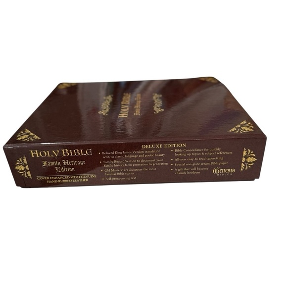 Holy Bible Family Heritage Edition 2009 Genesis New in Box with Concordance. - Picture 2 of 11